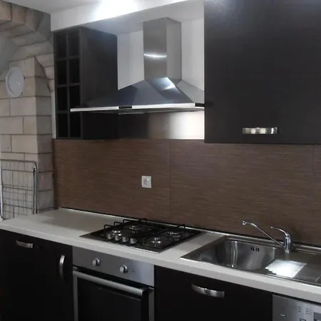 Ines 2 Apartment *