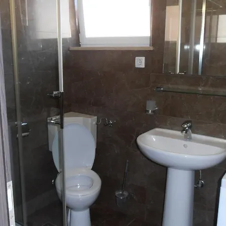 Ines 2 Apartment