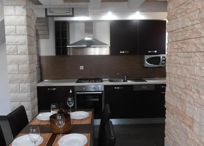 Ines 2 Apartment *